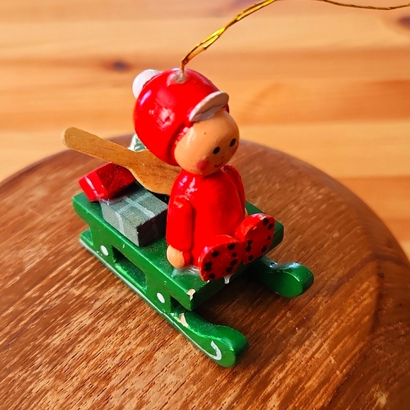 Antique/Vintage, Rare! Handcrafted, Wooden, Santa/Sleigh Ornament. 2"x2". - Picture 1 of 7